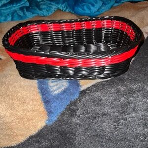 VINTAGE Black Red Rectangular Rattan DINER Basket Polyweave  10.5x8.5"x2”Y2K NEW